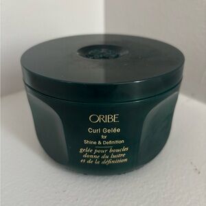 Oribe Curl Gelée for Shine and Definition